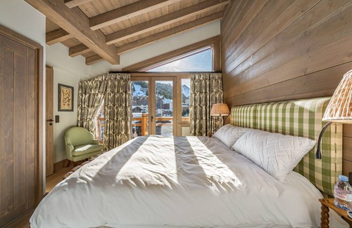 Courchevel Villa | Apartment Glow - Five Bedroom Villa, Sleeps 12