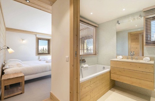Courchevel Villa | Apartment Hourglass - Three Bedroom Villa, Sleeps 6