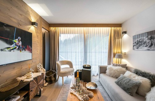 Courchevel Villa | Apartment Cote - Three Bedroom Villa, Sleeps 6