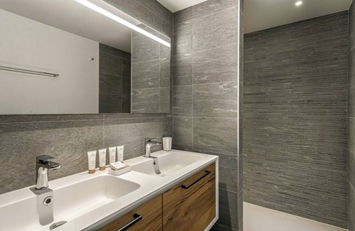 Courchevel Villa | Apartment Cote 101 - Two Bedroom Villa, Sleeps 4