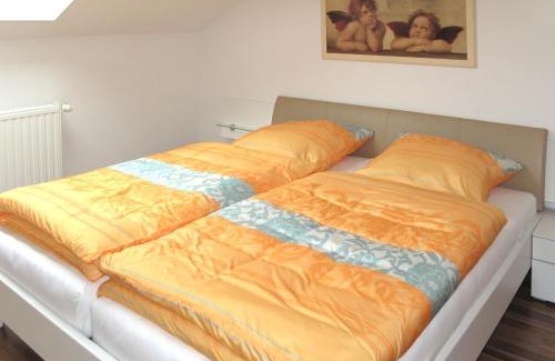 March Apartment | Apartment Freisinger-2 by Interhome