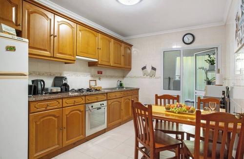 Sao Roque Apartment | Apartment 'Funchal Gardens' with Mountain View, Shared Garden and Wi-Fi