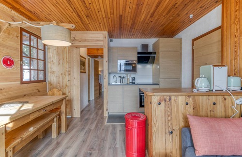 Villard-Reculas Apartment | Apartment 'Gawal 2' with Mountain View, Private Terrace and Wi-Fi