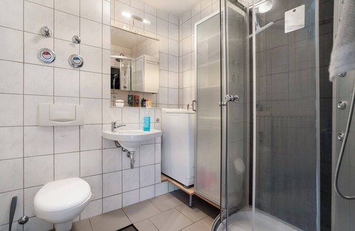 Outer Neustadt Apartment | Apartment 'Gemütliche 1-Zimmer-Wohnung' with Private Terrace and Wi-Fi