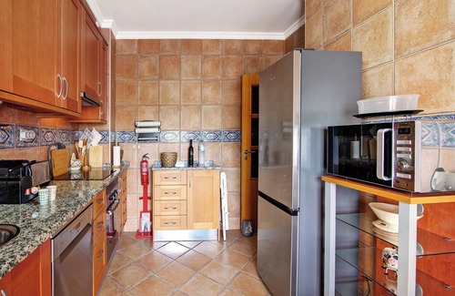 Tavira Apartment | Apartment 'Gina' with Private Terrace, Wi-Fi and Air Conditioning