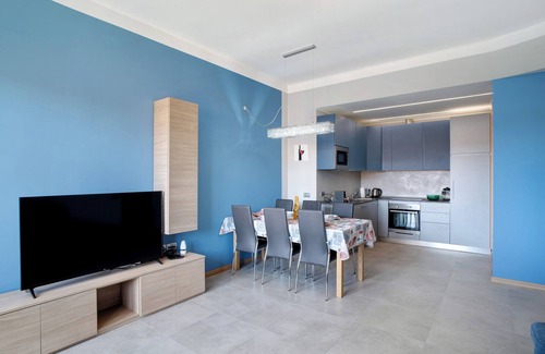 Sanremo Centre Apartment | Apartment 'Glamuor 1' with Private Terrace, Wi-Fi and Air Conditioning