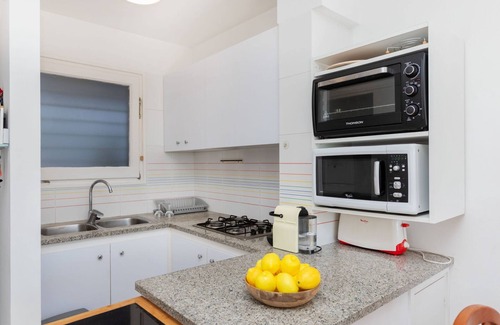 Llanca Apartment | Apartment Grifeu by Interhome