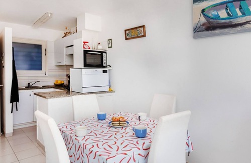 Llanca Apartment | Apartment Grifeu by Interhome