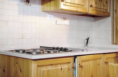 Gressan Apartment | Apartment 'Grimondet' with Shared Terrace, Shared Garden and Wi-Fi