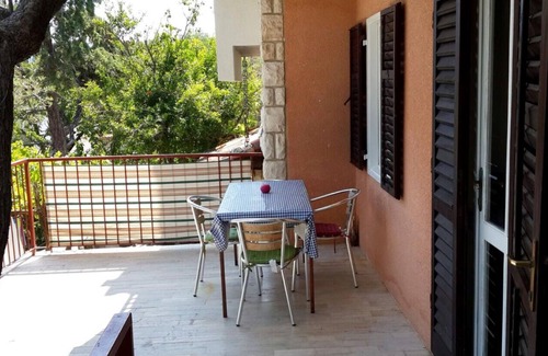Valun Apartment | Apartment Griv (104071-A1) - Valun (Cres)