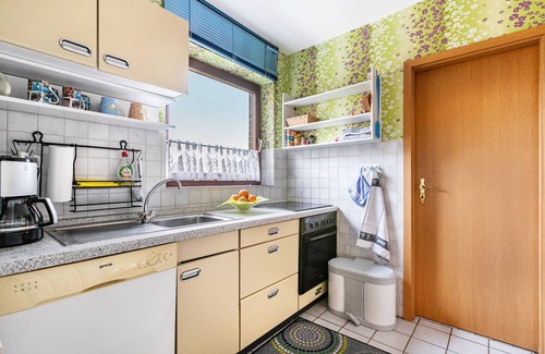 Bielenberg Apartment | Apartment 'Haus Dreeßen' with Shared Terrace and Shared Garden
