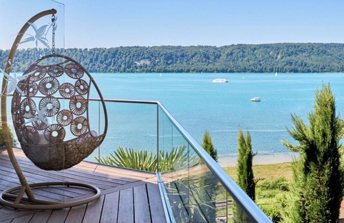 Sipplingen House | Apartment 'Haus Seeblick' with Lake View, Private Terrace and Wi-Fi