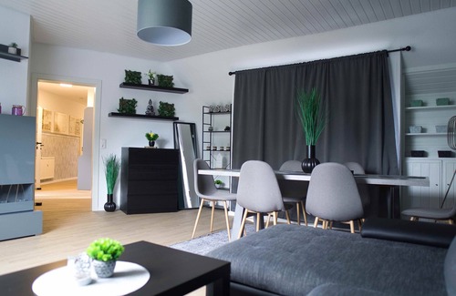 Schneverdingen Apartment | Apartment 'Heide West' with Balcony and Wi-Fi