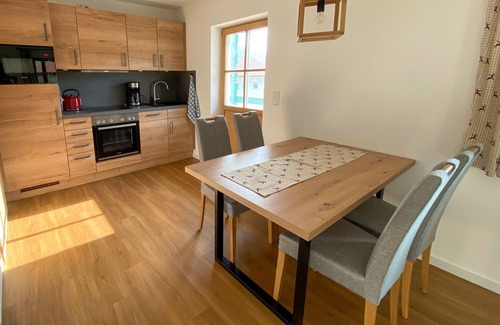 Ruhpolding Apartment | Apartment Herzblatt 65 sqm, 2 bedrooms, living room with kitchen, 4 pers, WLAN