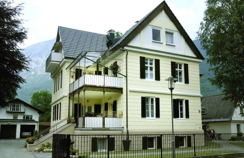 Bad Reichenhall Apartment | Apartment Heuberg 25 sqm for 1 person with mountain view