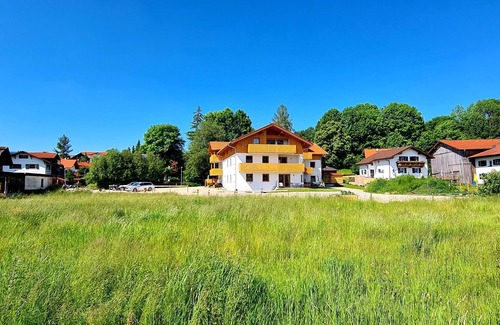 Halblech Apartment | Apartment Hipp No. 3 - 90m² new building on the 1st floor with balcony and mountain view in a top location