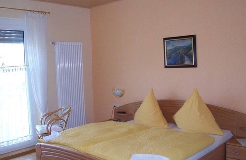 Uerzig Bed & Breakfast | Apartment - Hotel Garni Gerlach