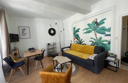 Fontainebleau Apartment | Apartment Hyper center, quiet, bright, free parking