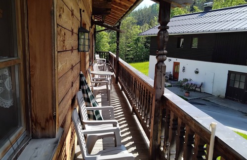 Ruhpolding Apartment | Apartment I 40 sqm, balcony, kitchen, 1 bedroom, living room, max 4 persons