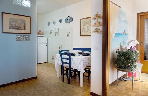 Minturno Apartment | Apartment in Villa Valentini, seafront, Gulf of Gaeta, parking included