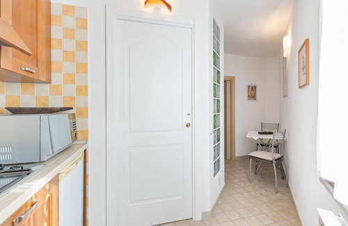 Scano di Montiferro Apartment | Apartment 'Il Fascino Del Borgo' with Wi-Fi and Air Conditioning