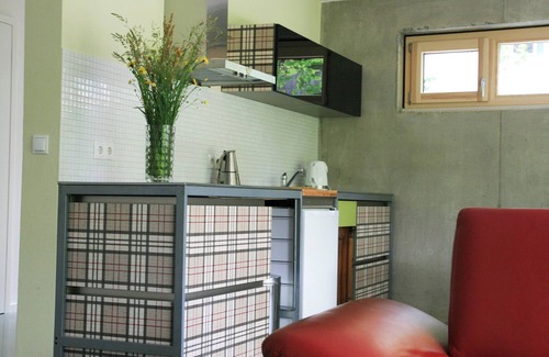 Lindau Apartment | Apartment 'I' with Private Terrace, Private Garden and Wi-Fi