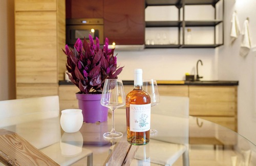 Castro Apartment | Apartment "Il Gelsomino" near the lake with Wi-Fi