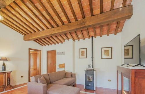 Ortonovo Apartment | Apartment Il Borgo in Castelnuovo Magra - 3 persons, 2 bedrooms