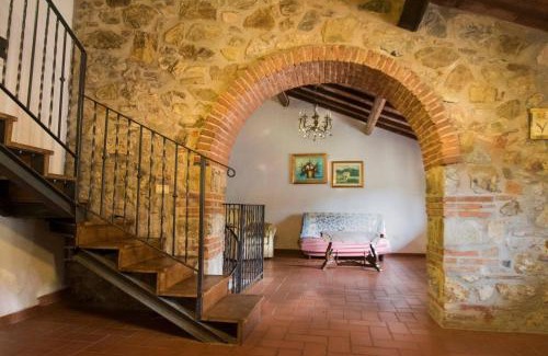 Massa Marittima Apartment | Apartment immersed in the green of the Maremma