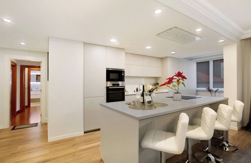 Se Apartment | Apartment 'Imperatriz Madeira' with Mountain View, Balcony and Wi-Fi