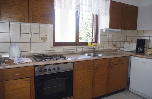 Drage Apartment | Apartment in a fantastic location only 100m from the sea, terrace 35m2