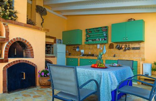 Agios Dimitrios Apartment | apartment in amoudara heraklion-2