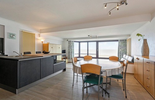 Blankenberge Apartment | Apartment in Blankenberge near Belgium Pier