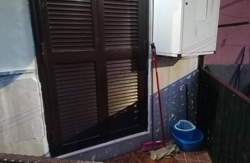 Naples Apartment | Apartment in capodichino 5 minutes from the airport and 10 minutes from the station