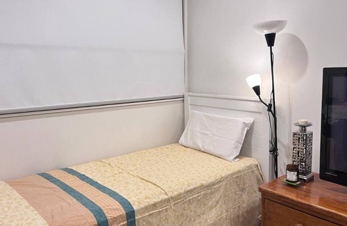 Dickson Apartment | Apartment in Centre Canberra for 1 - 3 guests