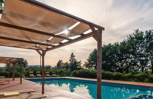 Pian di Sco Villa | Apartment in country house in olive grove with fenced pool and soccer field