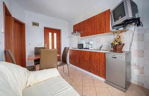 Drenje Apartment | Apartment in Drenje with Sea View Terrace