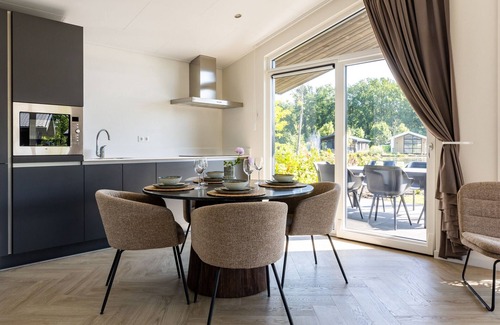 Municipality of Veldhoven Ski Chalet | Apartment in Eindhoven Near City Center