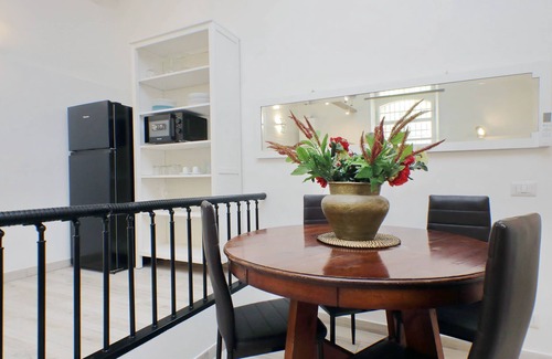 Trastevere Apartment | Apartment in elegant villa in the elite area of ​Trastevere