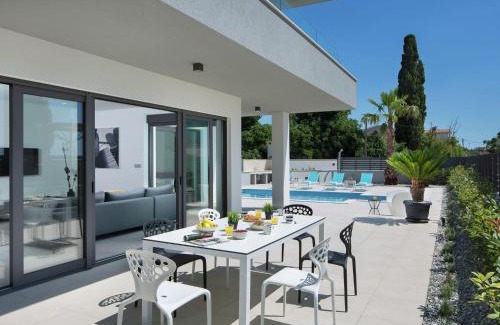 Fazana Apartment | Apartment in Fa ana near Beach and Pool
