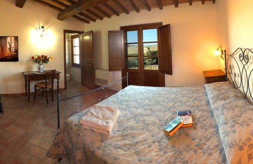 Orciatico Other | Apartment in Farmhouse in Lajatico with 3 bedrooms and 3 bathrooms