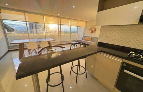 Armenia Apartment | Apartment in Fundadores with balcony, pool, sauna