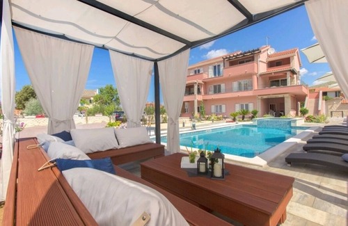 Grebastica Apartment | Apartment in Grebaštica with Seaview, Terrace, Air condition, WIFI (886-3)