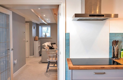 Porthleven Apartment | Apartment in harbour town of Porthleven, No Deposit