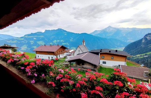 Hippach-Schwendberg Apartment | Apartment in Hippach near Ski Slopes