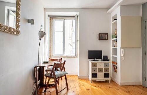 Alfama Apartment | Apartment in Historical Alfama