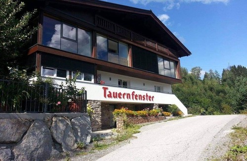 Schonbach Apartment | Apartment in Hohe Tauern with Mountain Views