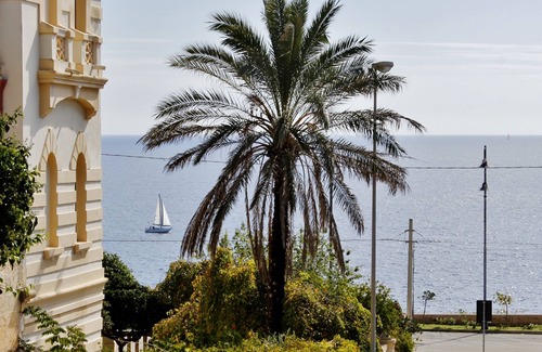 Santa Cesarea Terme Apartment | Apartment in old Building