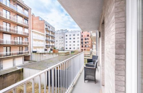 Sint-Idesbald Apartment | Apartment in Koksijde with Stunning Sea Views, cleaning included