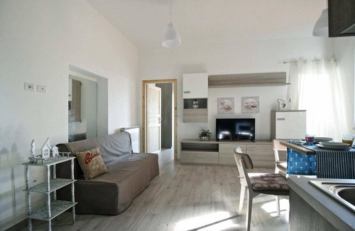 Ladispoli Apartment | Apartment in Ladispoli near Tyrrhenian Sea